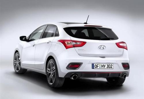 現代汽車(chē)正在使用2018年巴黎汽車(chē)展推出一款基于i30 N的新款跑車(chē)