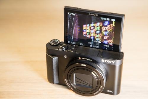 Note系列中第一款配備彈出式自拍相機的智能手機