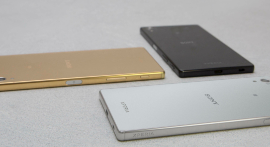 索尼推出了名為Xperia Z5和Xperia Z5 Premium for Rs的旗艦設備