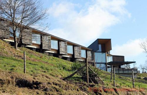 中國工作室WSP Architects已在中國杭州建成了一個(gè)大學(xué)校園綜合體