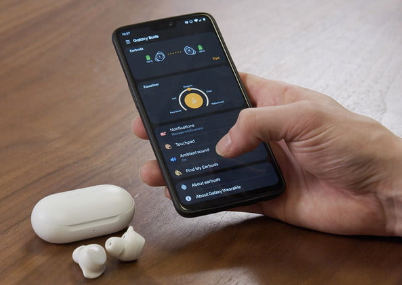 預訂S10可獲得一對免費的Samsung Galaxy Buds