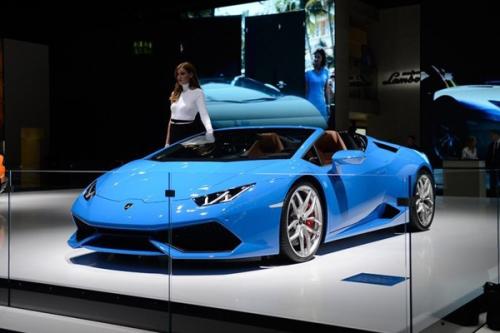 蘭博基尼將在明年三月的日內瓦車(chē)展上推出Huracan超級跑車(chē)的間諜版本