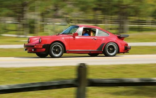 從1960年代的第一個(gè)版本一直到最后的風(fēng)冷993型號的所有911型號