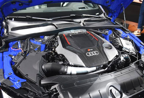 據報道將在賽道上帶來(lái)3.0升雙渦輪增壓V6性能變型