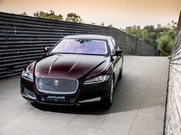 奧迪捷豹路虎和通用汽車(chē)都已停止在俄羅斯銷(xiāo)售全新的汽車(chē)