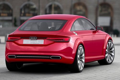 制造商充分利用了巴黎車(chē)展展示了四門(mén)TTSportback概念車(chē)