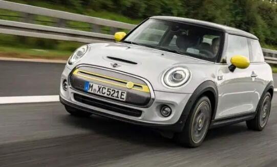 2020 Mini Cooper SE電動(dòng)掀背車(chē)的額定續航里程為110英里