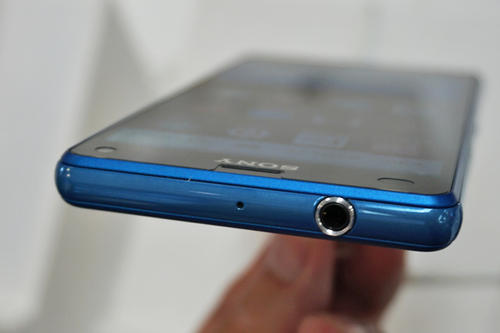 購買(mǎi)僅需501盧比的Rs 7999智能手機即日起開(kāi)始閃購