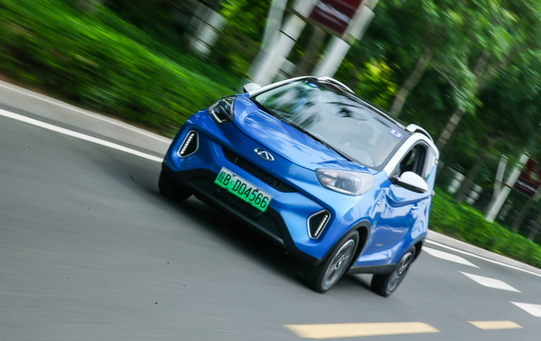 評測奇瑞新能源2019款小螞蟻eQ1怎么樣及廣汽謳歌CDX Hybrid多少錢(qián)