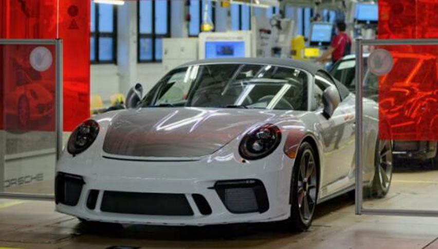 991代的最后一輛保時(shí)捷911已下線(xiàn)