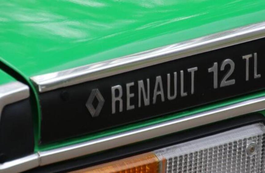 雷諾可信賴(lài)的R12轎車(chē)是世界上第一輛真正的全球汽車(chē)