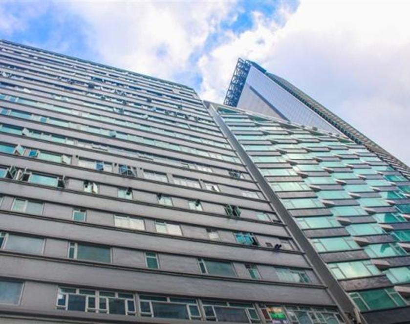 法國杠桿收購在圣丹尼斯購買(mǎi)大角大樓