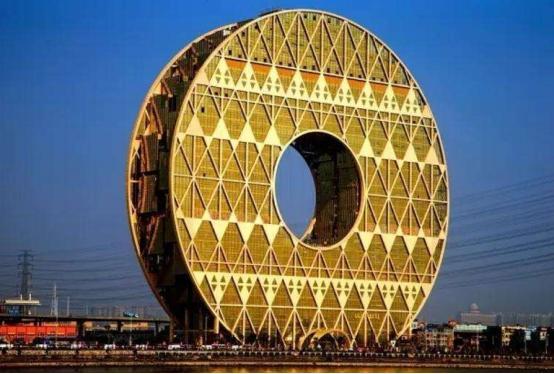 信安收購歐洲辦事處基金巴塞羅那辦事處