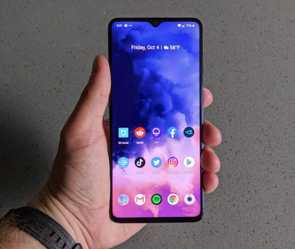 OnePlus演示其120Hz顯示和運動(dòng)平滑