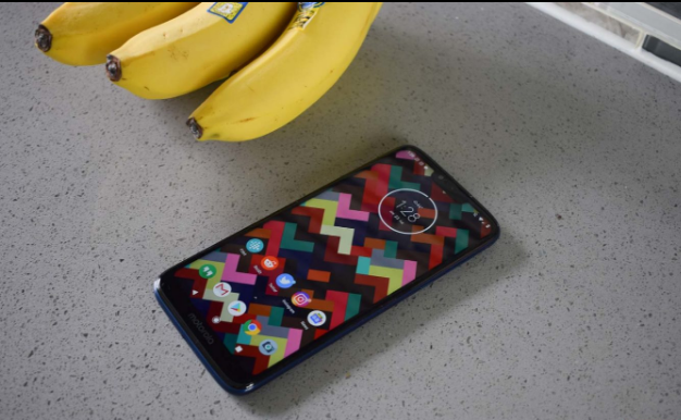 摩托羅拉慶祝大折扣銷(xiāo)售100M Moto G智能手機