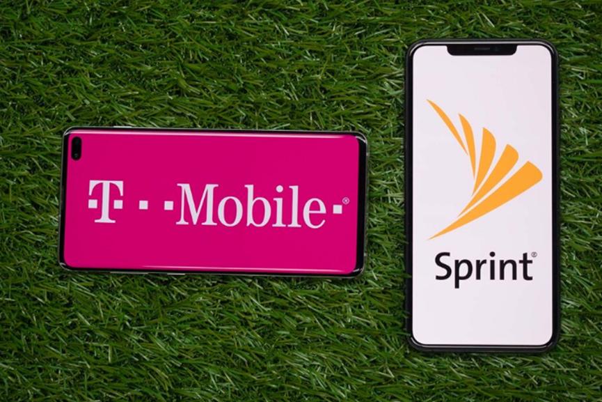 Sprint T-Mobile合并的最低賠率在爭論日結束時(shí)觸及華爾街
