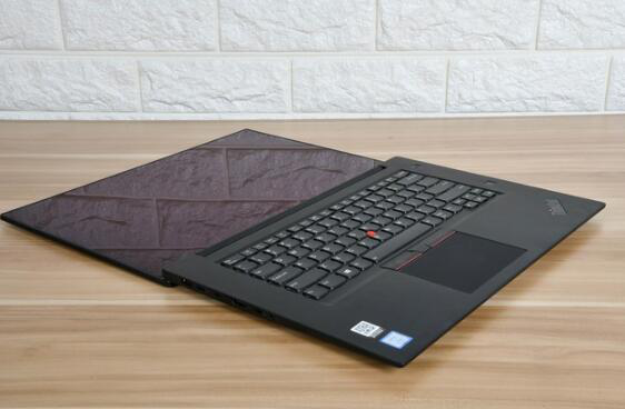 評測Razer Core X顯卡擴展塢怎么樣以及ThinkPad X1隱士多少錢(qián)