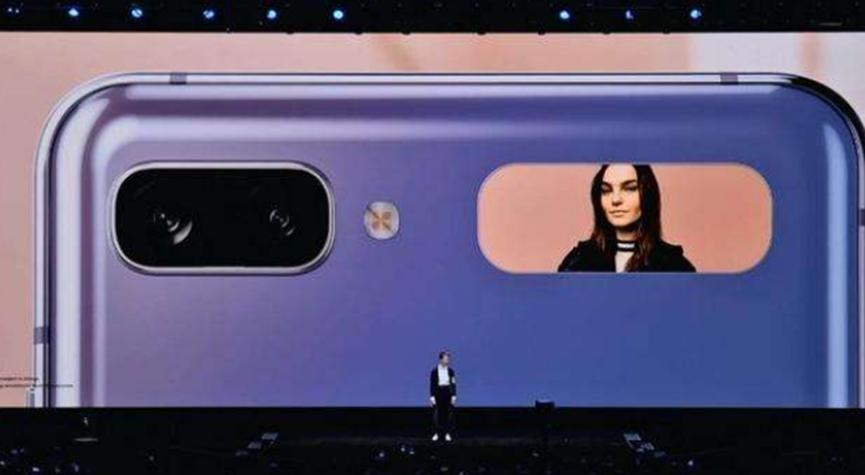 三星表示用戶(hù)體驗驅動(dòng)可折疊手機