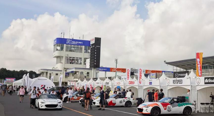 在日本使用Gran Turismo和Mazda Roadster成為現實(shí)