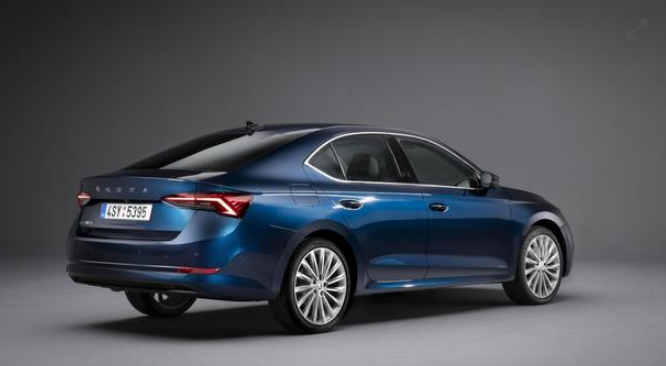 全新2020年的斯柯達明銳發(fā)布了混合動(dòng)力和高科技新機艙