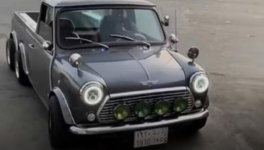 迷你庫珀6輪皮卡車(chē)的改裝很受歡迎