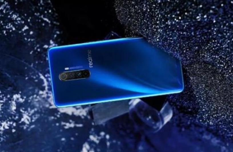 Redmi K30 Pro泄漏顯示出全新設計 采用打孔相機