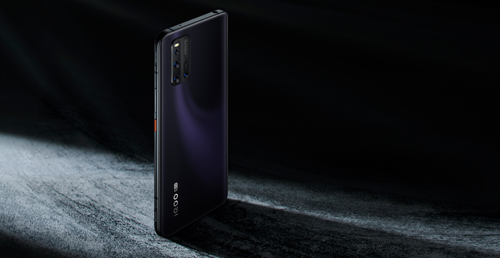 Gagan Arora表示iQOO即將在印度進(jìn)入線(xiàn)下零售市場(chǎng)