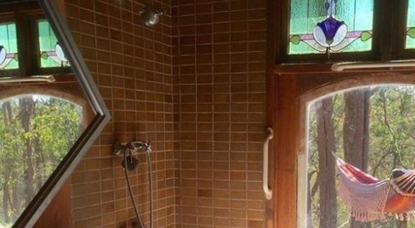 Bend Of Islands生態(tài)鄉村風(fēng)格的泥磚待售