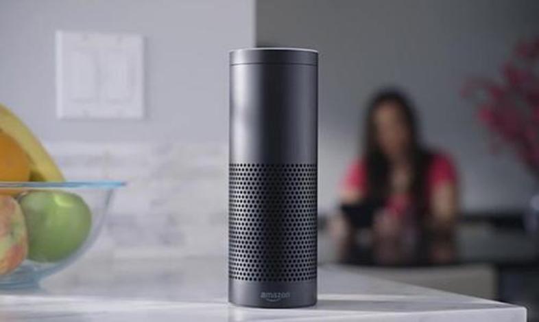 這款支持亞馬遜Alexa的燈可能是新的智能揚聲器浪潮中的第一款