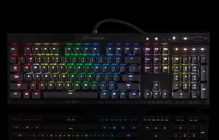 海盜船的防塵防濺游戲鍵盤(pán)獲得RGB升級