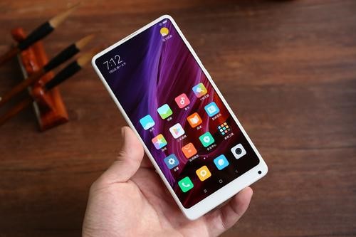 小米的Qin AI Assistant Pro手機現在具有64GB的版本和更新的處理器