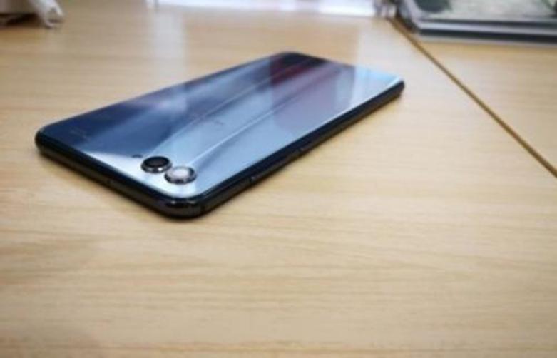 據稱(chēng)華為Nova 7型號通過(guò)了40W快速充電的3C認證