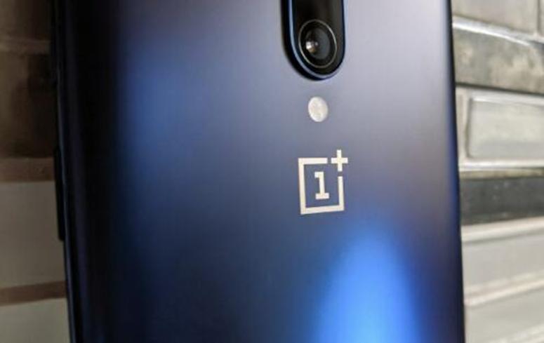 OnePlus將從蘇寧開(kāi)始在中國多家零售商銷(xiāo)售智能手機