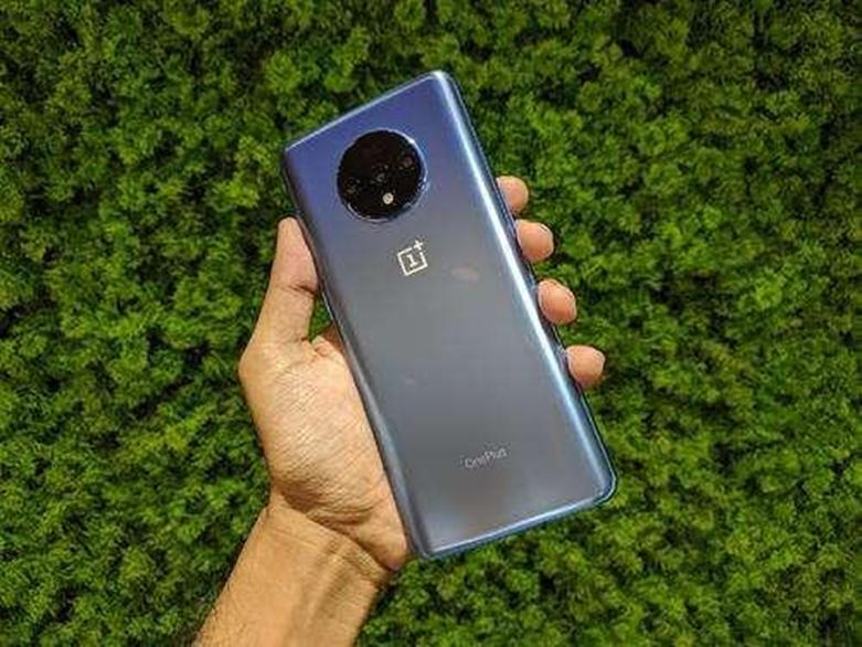 OnePlus 8 Pro首個(gè)Live Images在線(xiàn)發(fā)布具有打孔相機