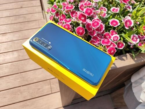 2020年的所有旗艦機型都將具有較高的刷新率