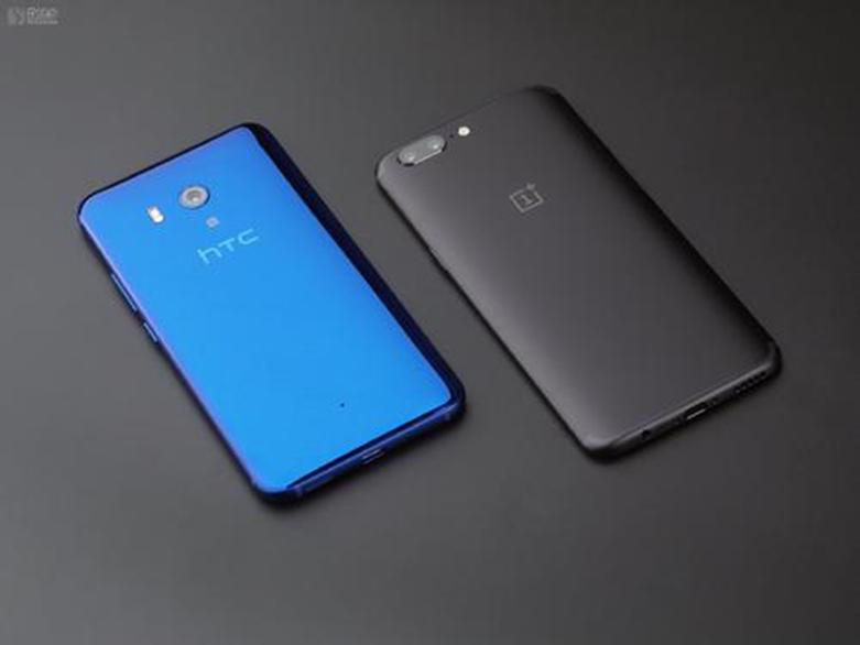 HTC U11動(dòng)手操作—可壓縮的全玻璃設備支持雙熱字