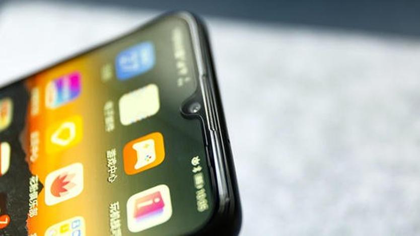 榮耀9A宣布采用大型5000mAh電池和預算定價(jià)