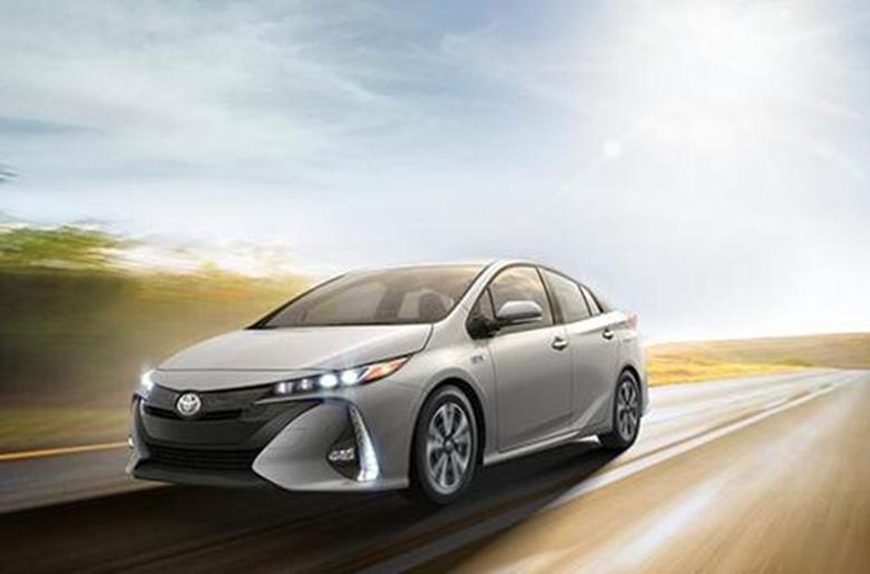 豐田普銳斯Prime增加了蘋(píng)果CarPlay的第5座