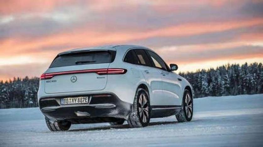 梅賽德斯奔馳EQC開(kāi)始生產(chǎn)成為最便宜的高級電動(dòng)SUV