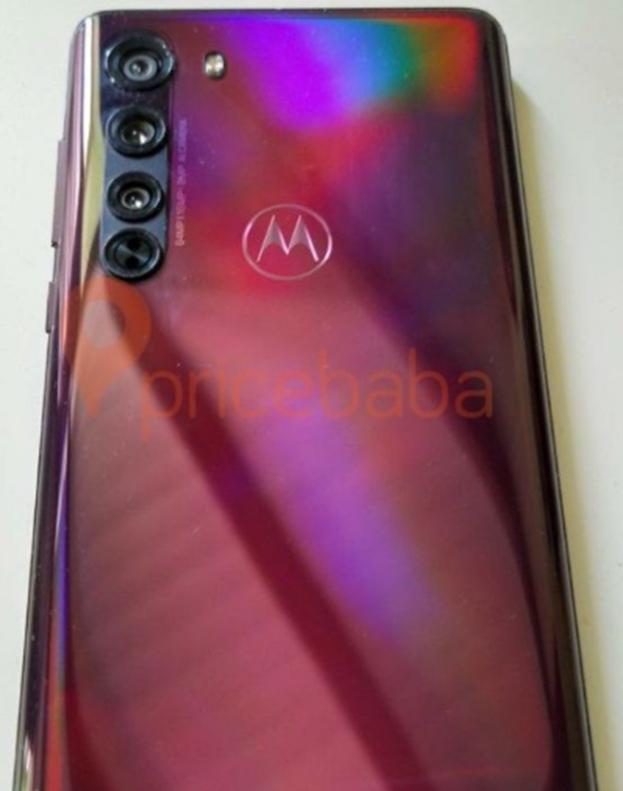 摩托羅拉Edge Leak確認配備三攝像頭設置