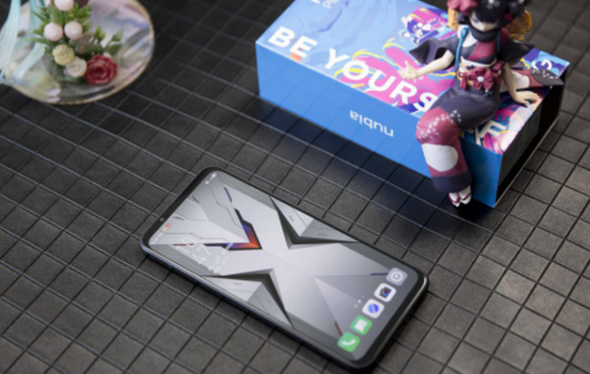 具有144Hz顯示屏的Nubia Play游戲電話(huà)已上市