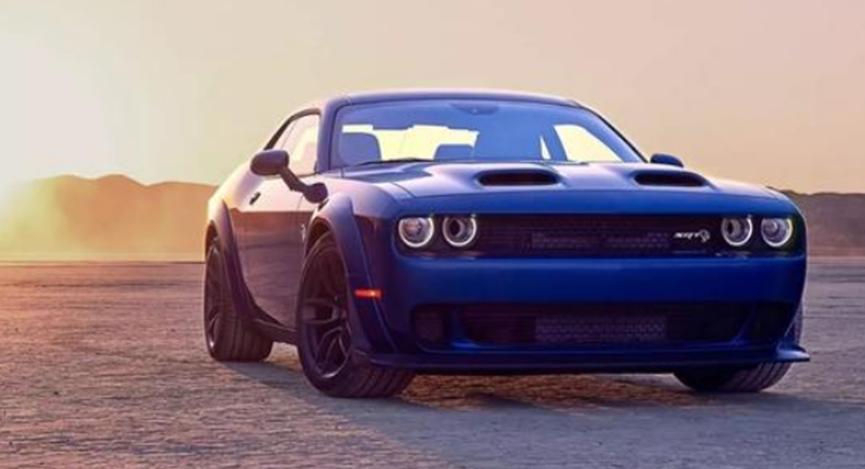 這款714hp防彈地獄貓是邦德引以為豪的警車(chē)