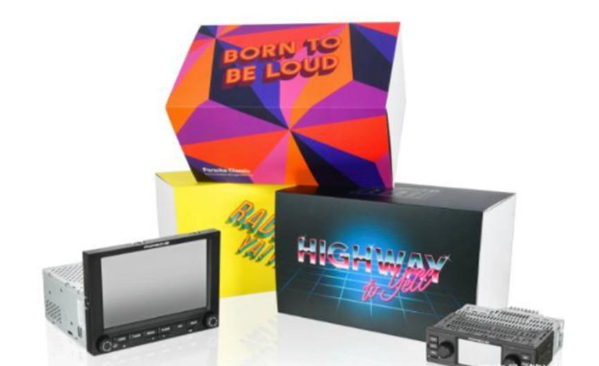 保時(shí)捷發(fā)布經(jīng)典車(chē)型的新CarPlay主機