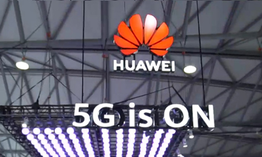 美國嚴厲打擊報復，打擊對華為的全球芯片出口