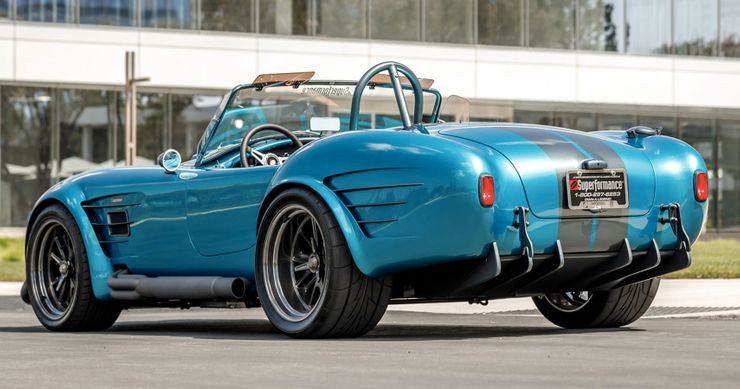 Superformance與現代Flair合作推出Cobra MkIII-R