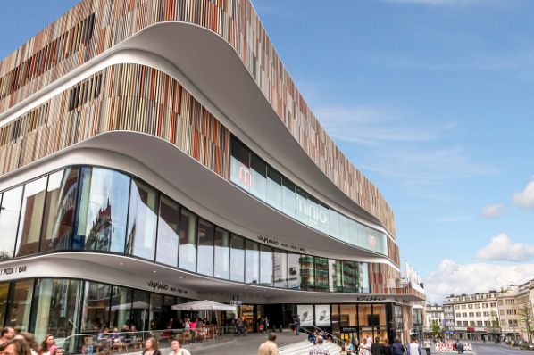 URW重開(kāi)購物中心