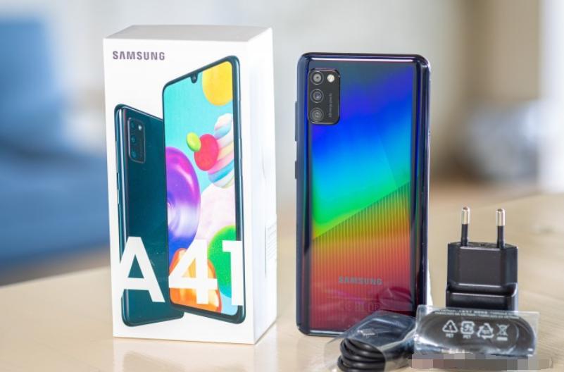 三星Galaxy A41評測:最輕巧的智能手機之一