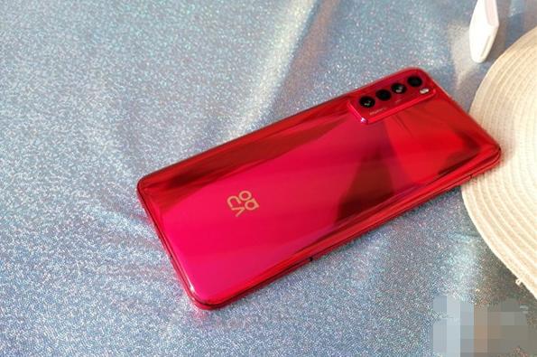 華為nova7和vivos6對比？