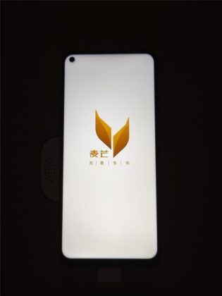 華為Maimang 9實(shí)況鏡頭在發(fā)布前幾小時(shí)就出現了規格