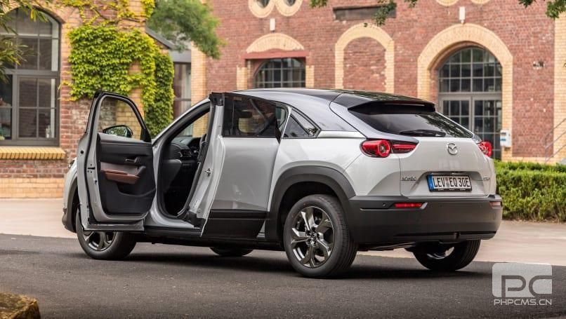 新馬自達MX-30 2021